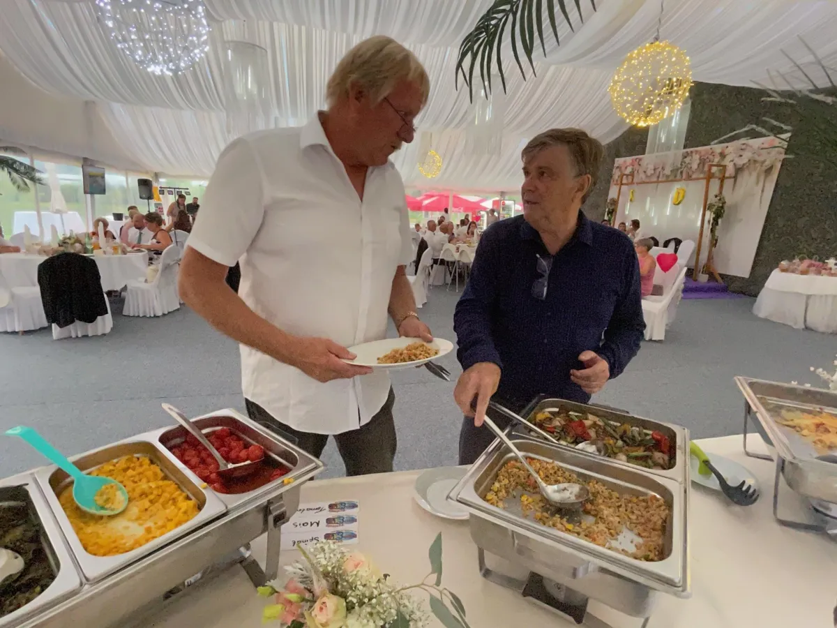 Buffet in Bezirk Bruck an der Mur
