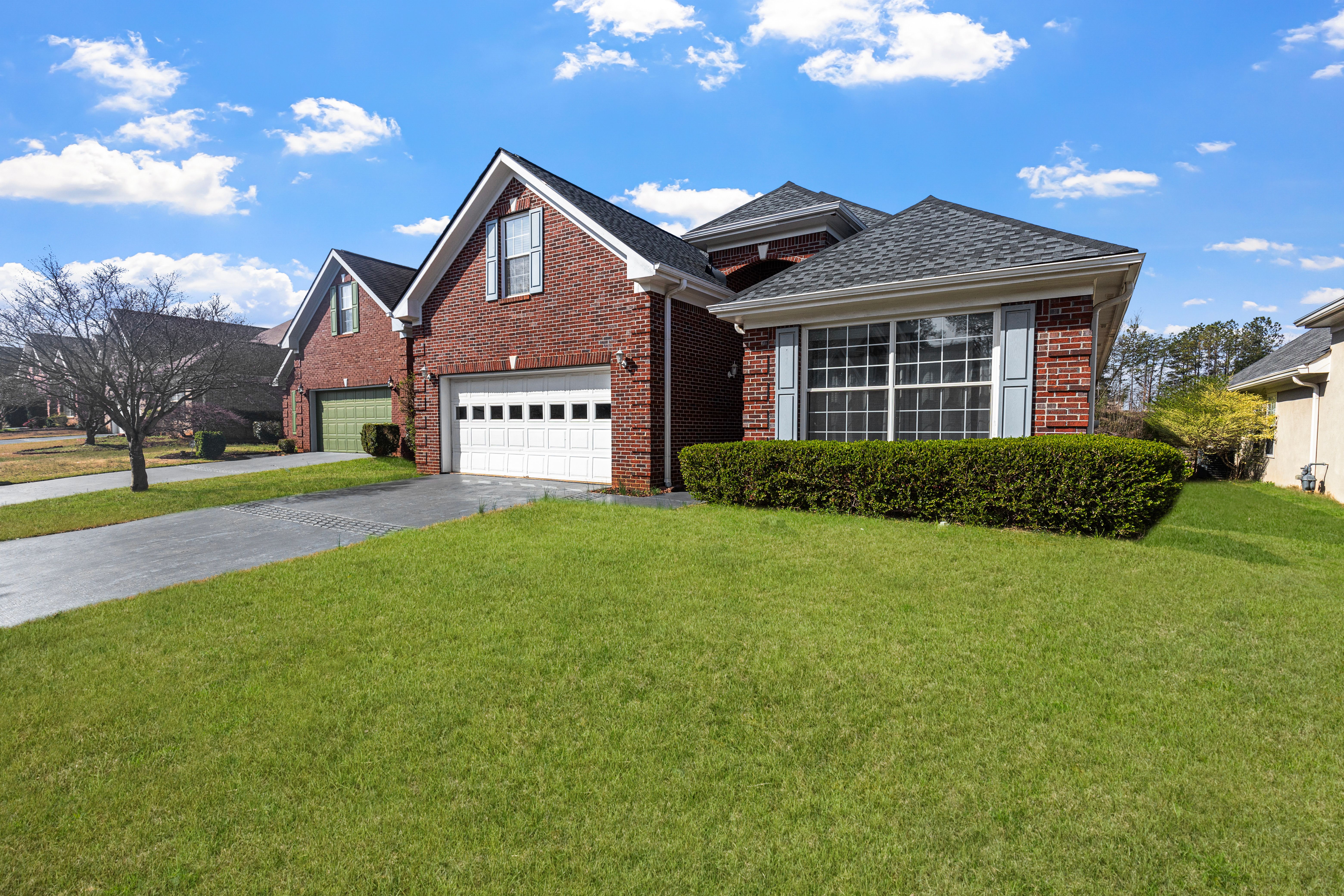 Great Neck Estates Virginia Beach all brick one story ranch home on a cul de sac in Great Neck
