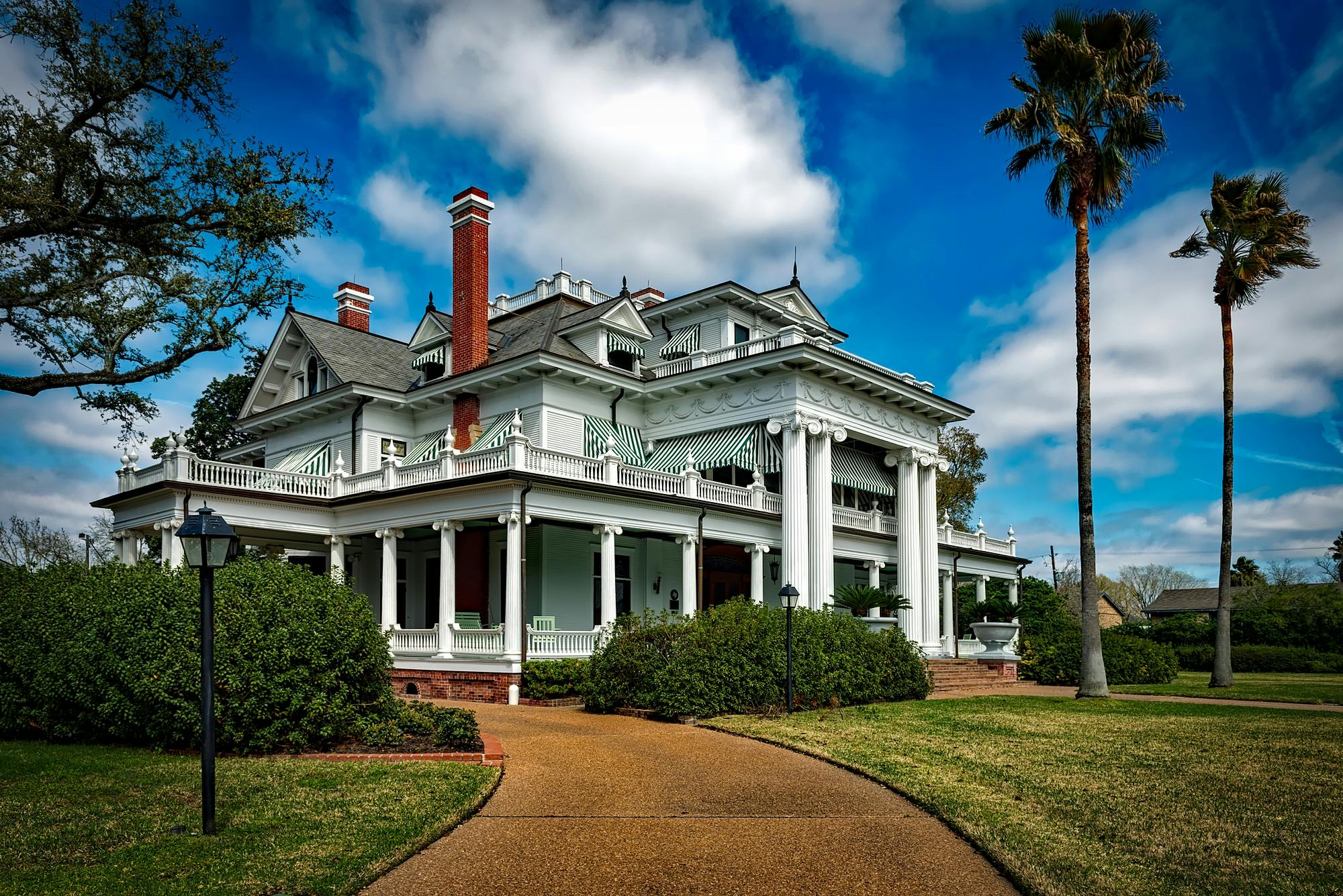 Historic Colonial Revival and Craftsman homes on a tree shaded street in the West Ghent neighborhood of Norfolk, Virginia