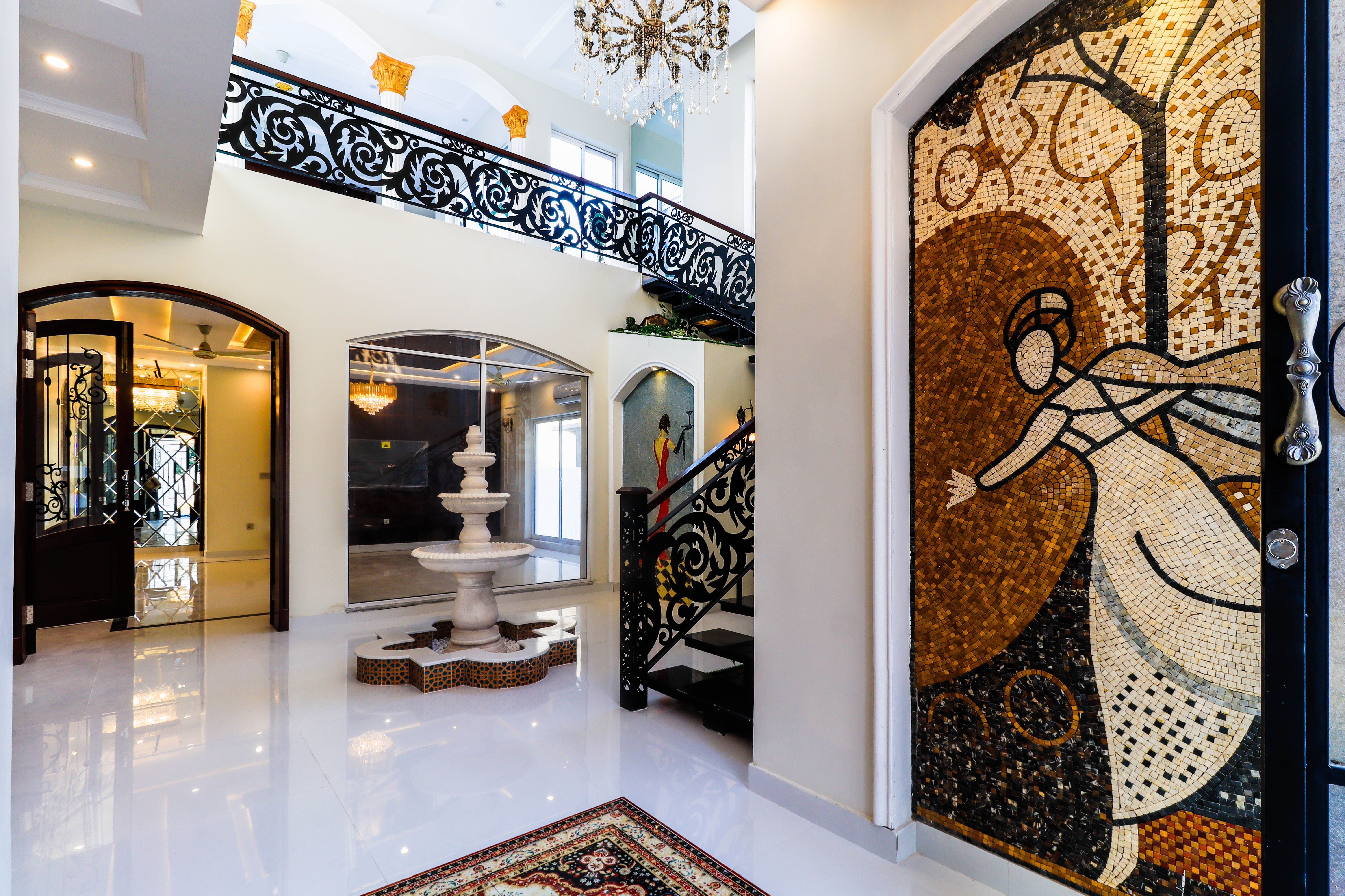 Large custom built home in the Lafayette Shores luxury neighborhood of West Norfolk, Virginia