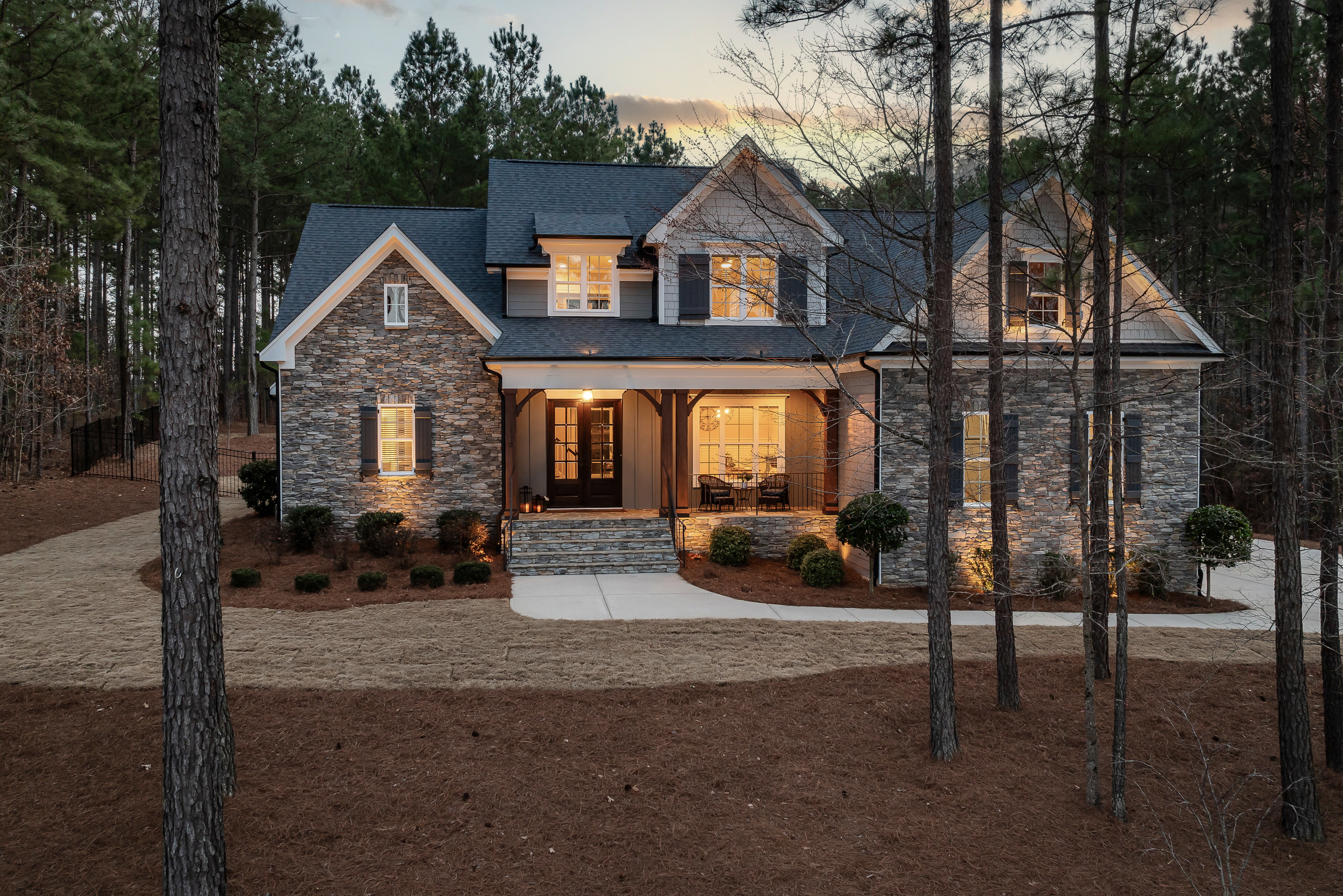 Hampton Roads homeowner comparing waiting for lower mortgage rates versus moving now using the HELM Check by John King