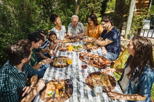 Creating Family Traditions Without Spending a Lot