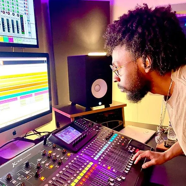 Audio Engineering and Music Production School Student at Lil' Drummaboy Recordings