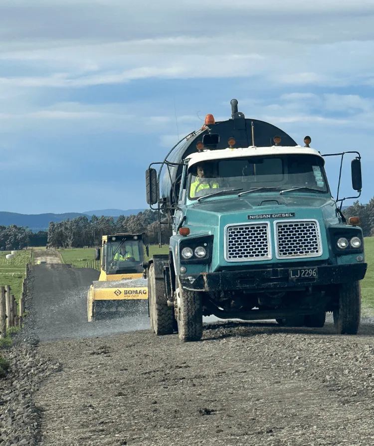 roading contractors southland road construction civil works machinery