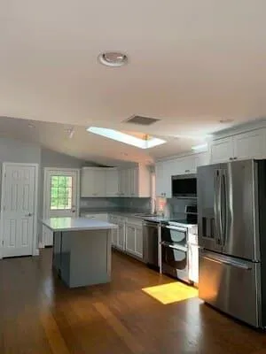 {{ custom_values.service_3 }} in {{custom_values.area_3})