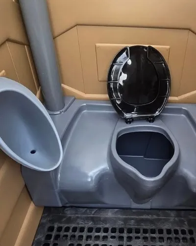 Portable Toilet Cleaning & Maintenance in Anderson