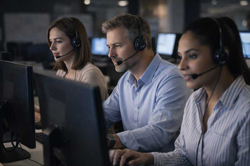 24 hour crisis contact centre staff