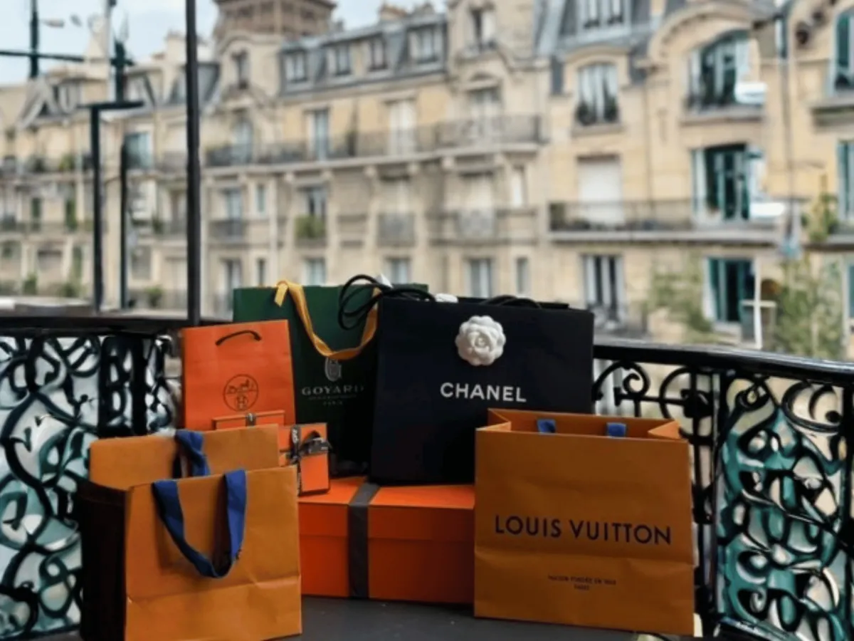 Shopping trip with family at luxury stores