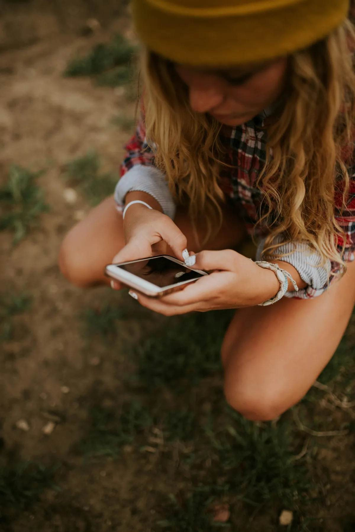 Anxious Attachment: Why Silence Feels Like an Emergency