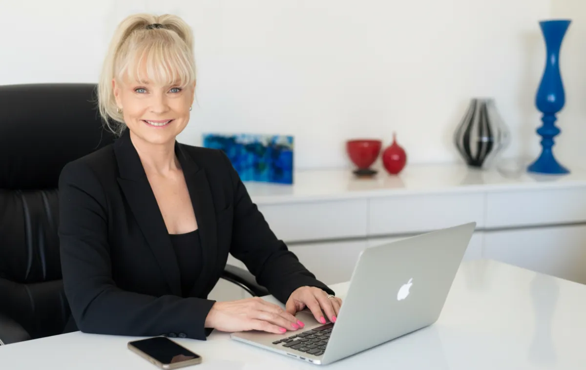 Virginia Poppe | MBA | TAE | Certified International Results Coach