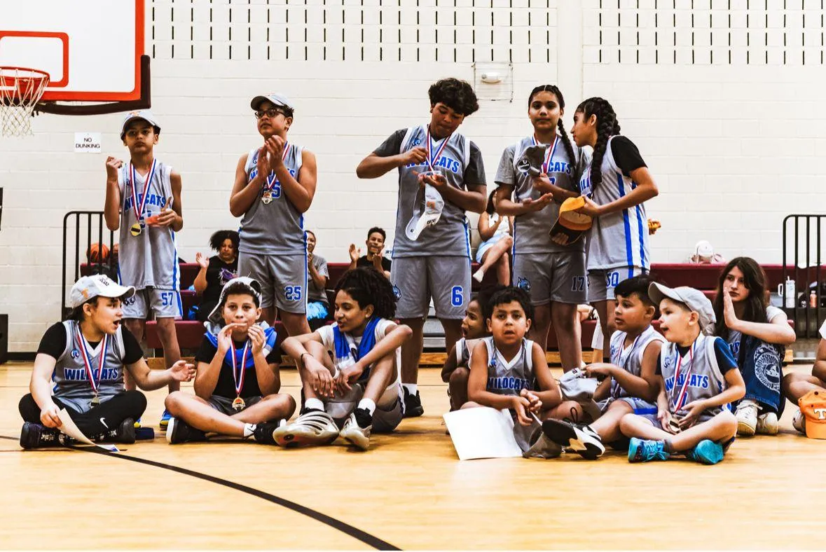 Acompañamiento a familias y comunidad