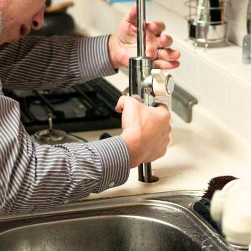 kitchen faucet replacement in an ottawa, ks home