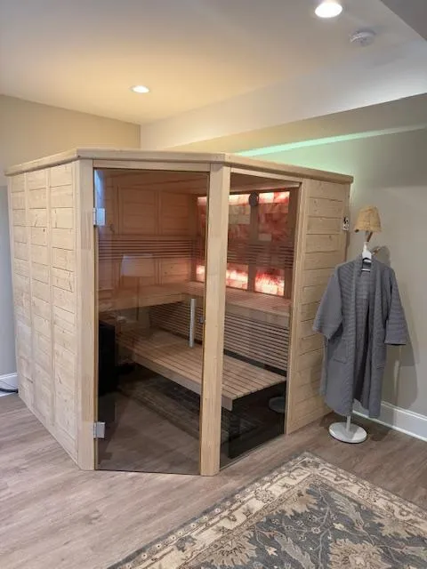Lemberg Construction - Sauna Installation