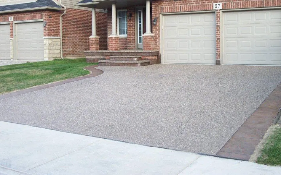 Alpharetta Concrete builds and installs driveways