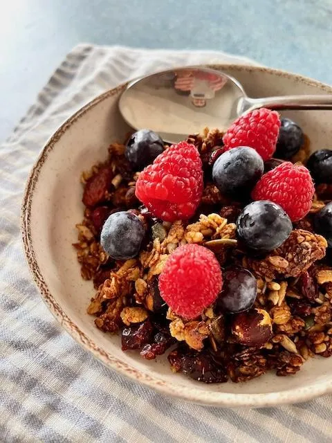 Family Granola by Be in the Kitchen
