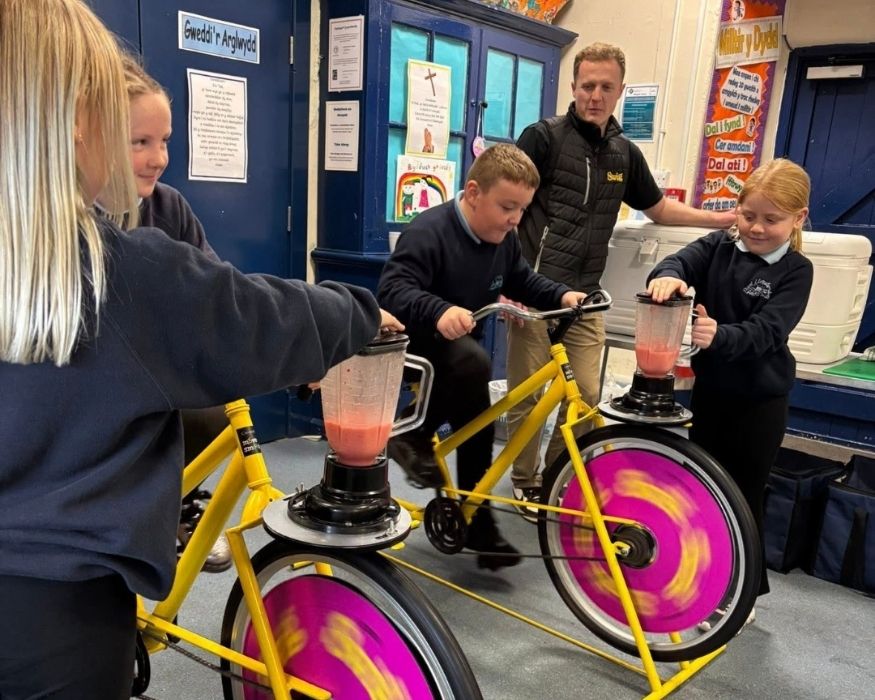 Swig Smoothie Bikes in action