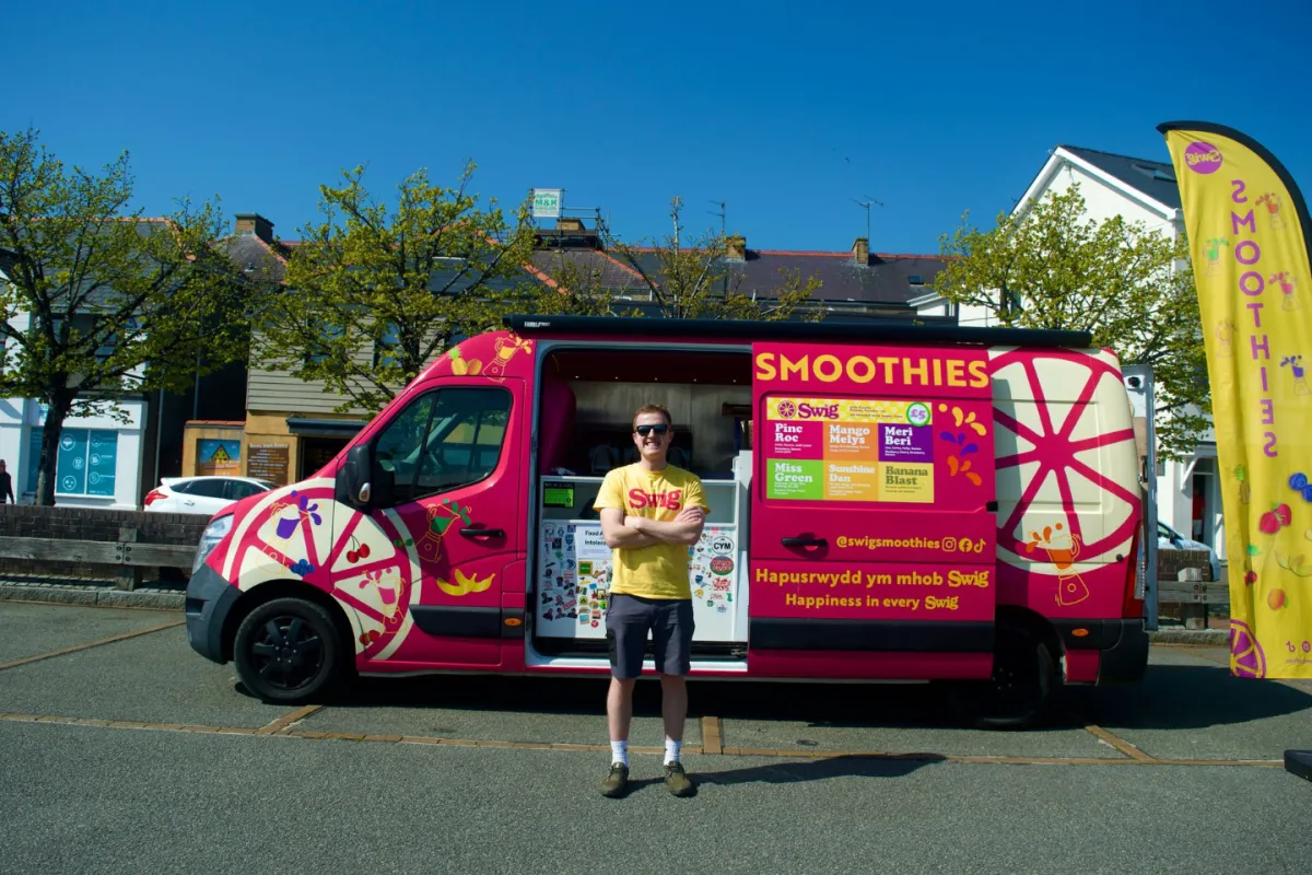 swig smoothie van