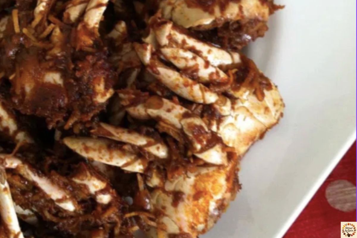 Mangalorean Crab Sukka – spicy coastal crab coated in roasted coconut masala