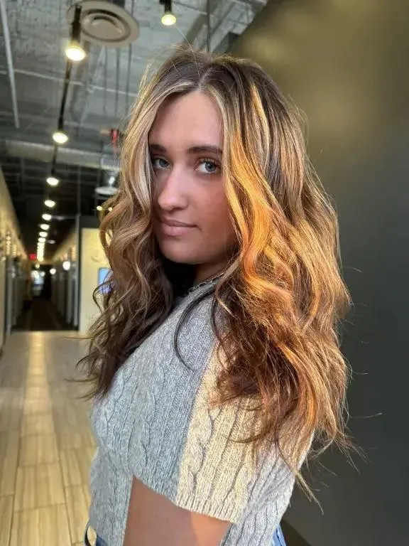 Welcoming Avera Hair Studio in Ocoee, FL, offering expert blonding and coloring services for confident beauty.