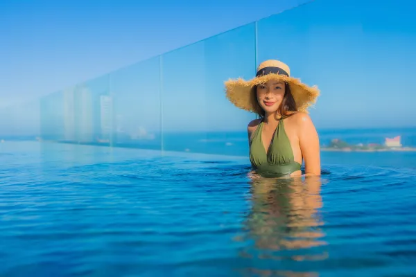 Latest Trends in Swimming Pool Design for 2026 (What East Texas Homeowners Are Asking For)