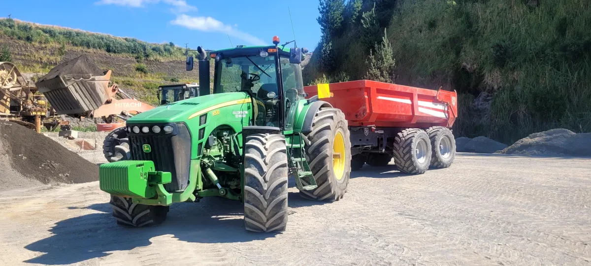 A&L Contracting NZ’s tractor and trailer for efficient farm cartage services in Taranaki