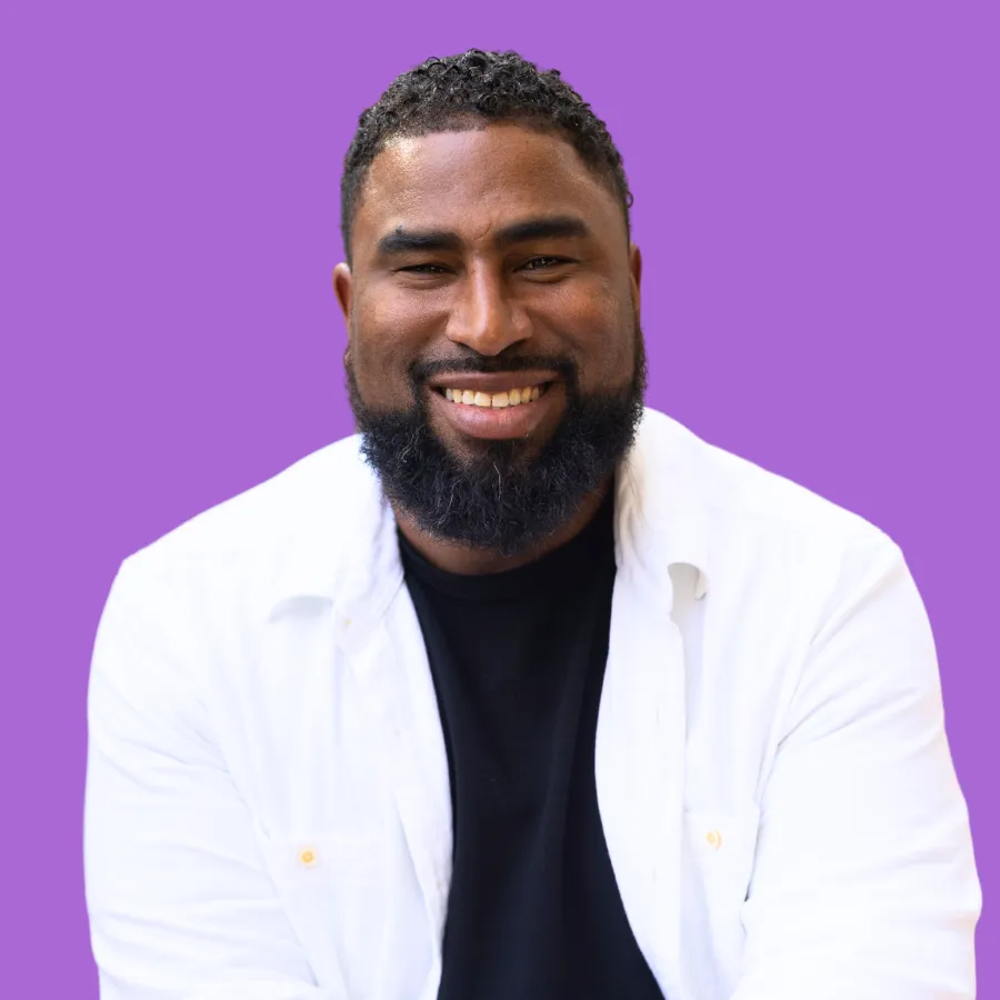 Headshot of Henry Washington