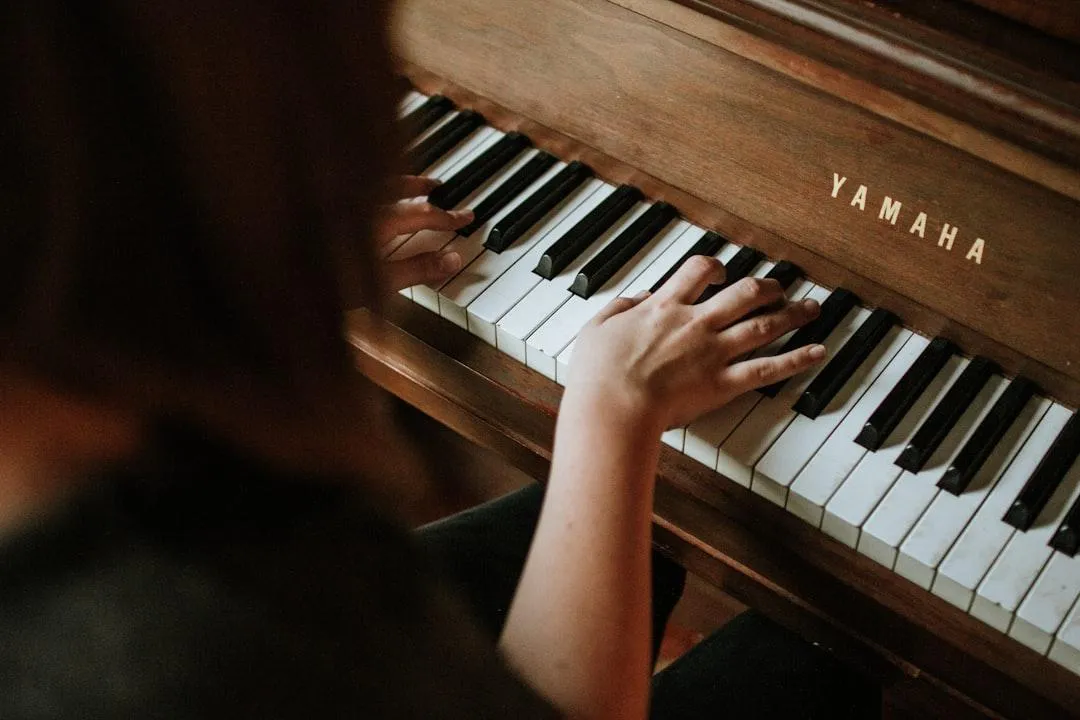 Online Klavierunterricht bei der ML Online Musikschule Mirco Lieber, MMag.