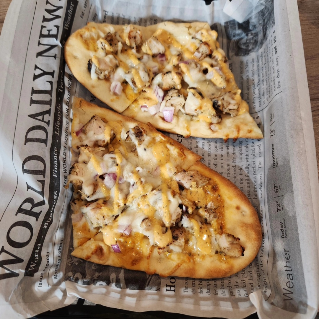 flat bread pizza served at Carlisle PA brewpub