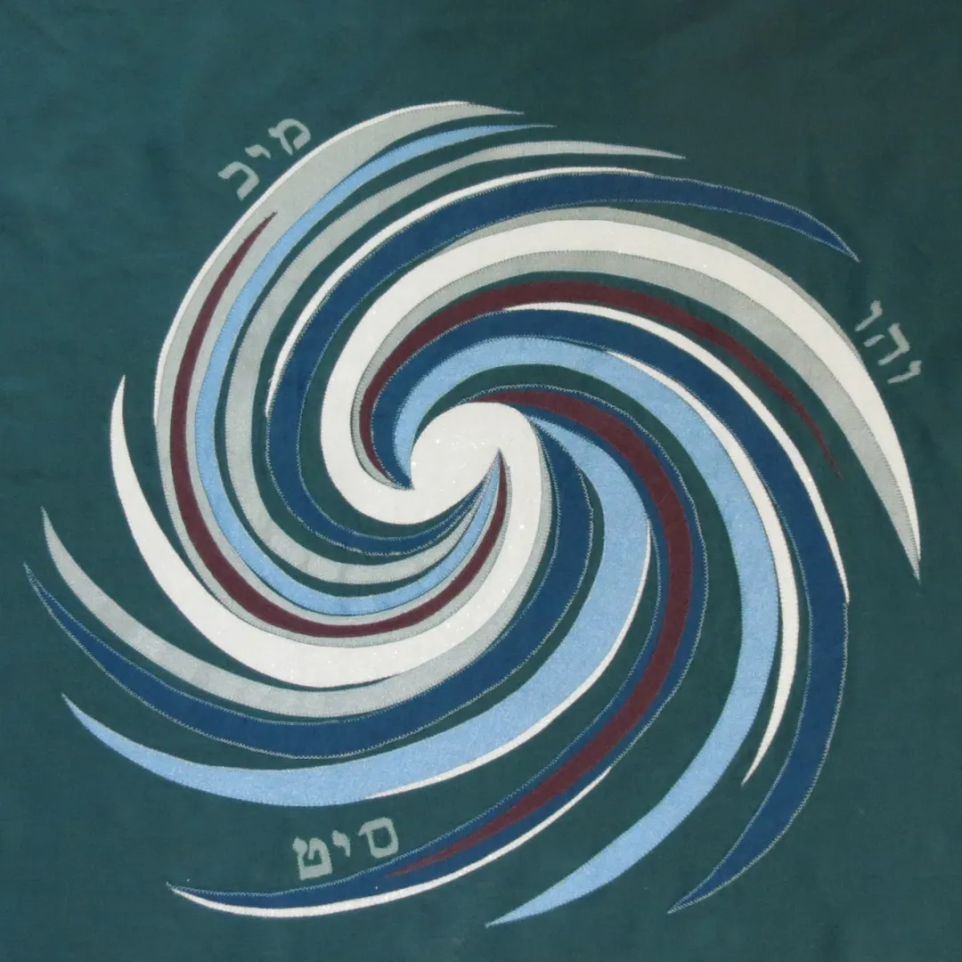 Voids Creation Tallit