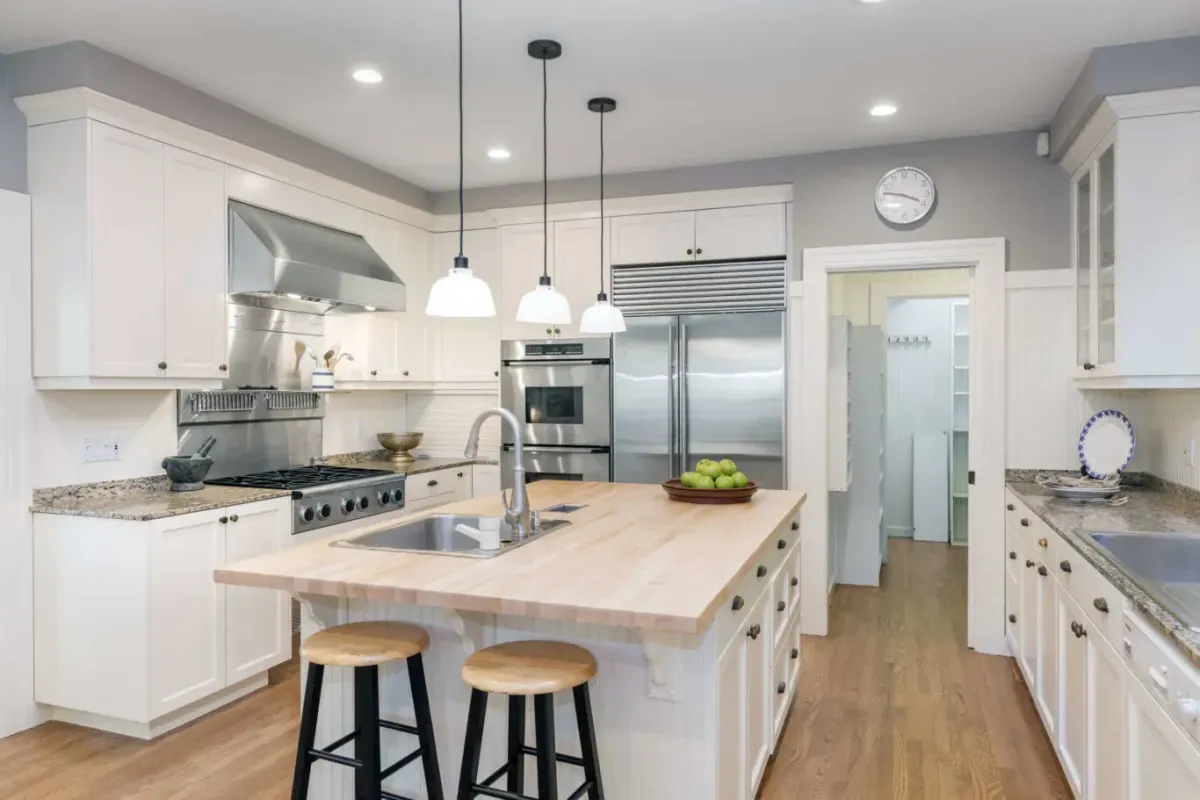 There's A Better Way To Sell Your House, And It's This...
