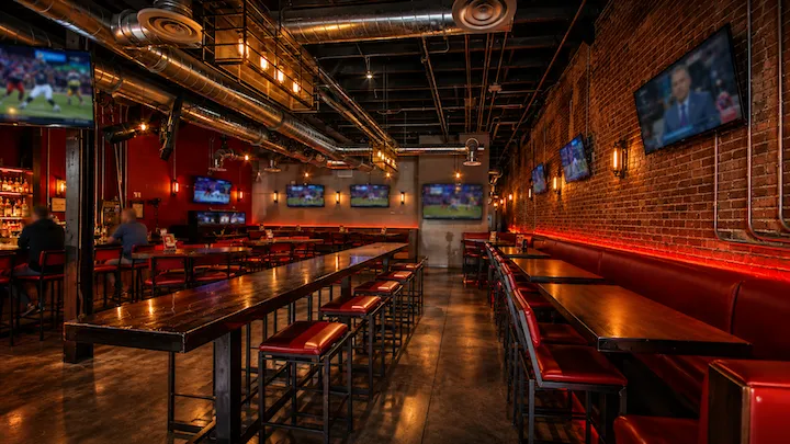 Cocktail Bars Downtown St. Petersburg FL: My Night Out at Crafty Squirrel