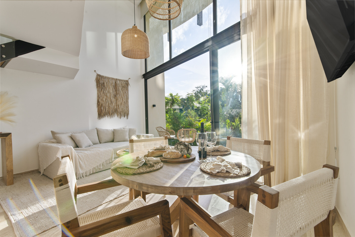 One bedroom loft for 4 guests in Tulum, Mexico | Bright | Sunny | Tropical Vacation Rentals Mexico