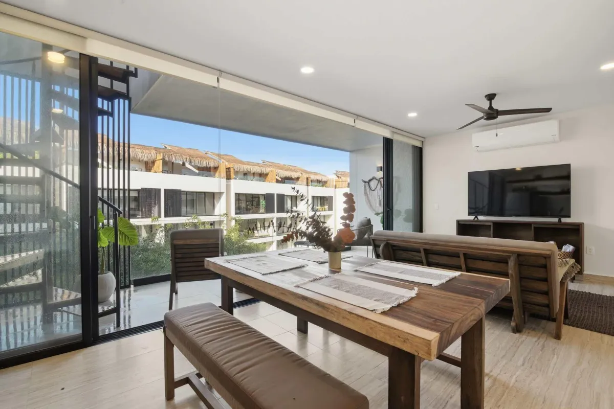3-Bed Condo with Private Pool in Tulum, Mexico | Spacious Dinning Table | Tropical Vacation Rentals Mexico 