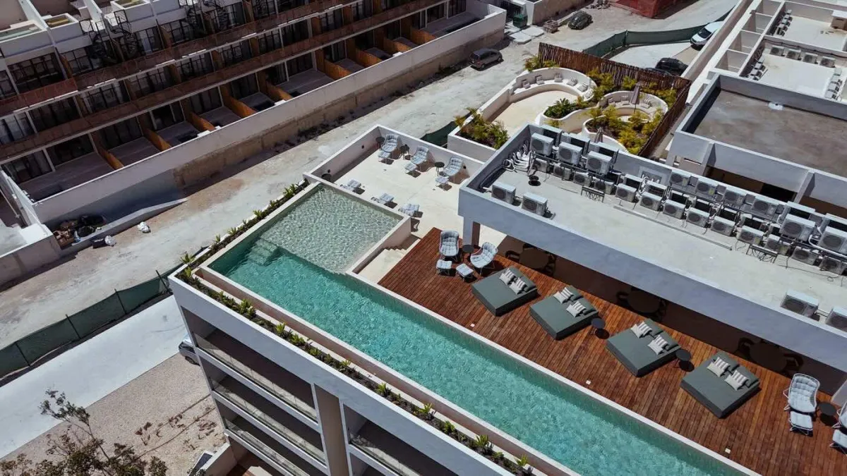 2-Bed Condo for 6 guests in Tulum, Mexico | Comfortable Sunbeds | Tropical Vacation Rentals Mexico