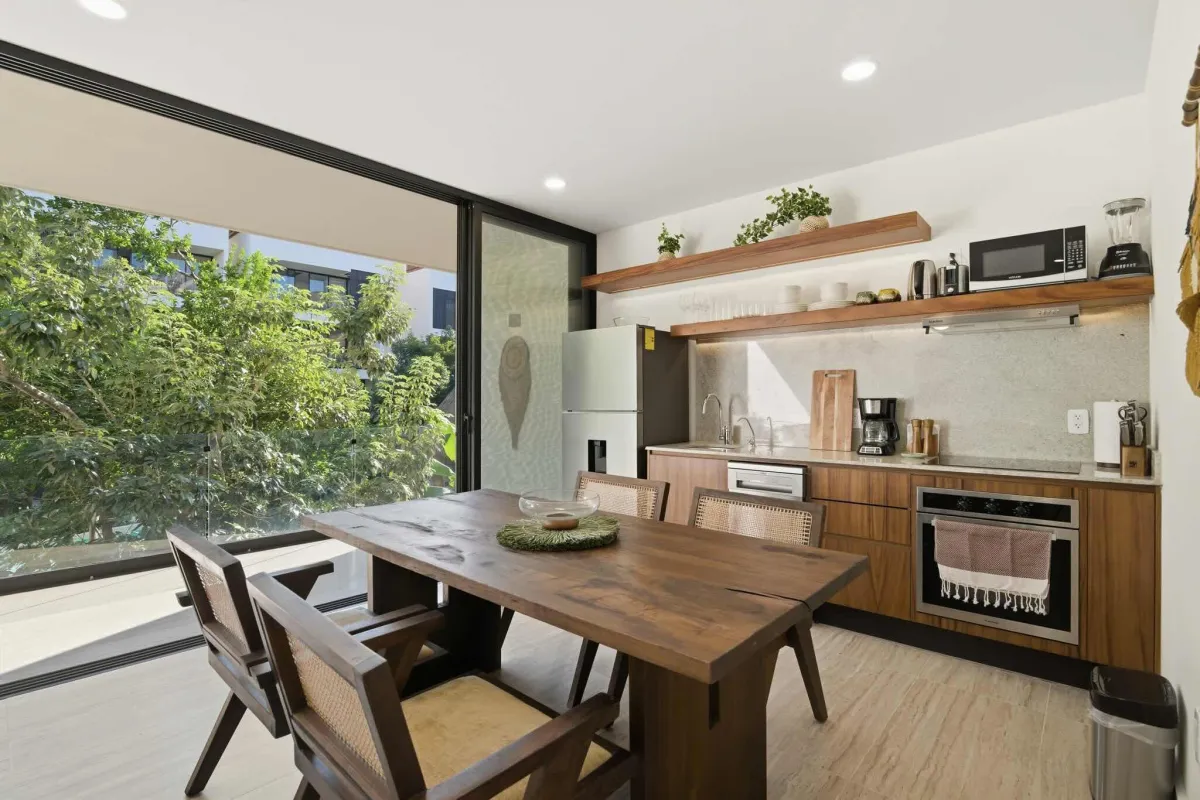 2-Bed Condo for 6 guests in Tulum, Mexico | Spacious Dinning Table | Tropical Vacation Rentals Mexico