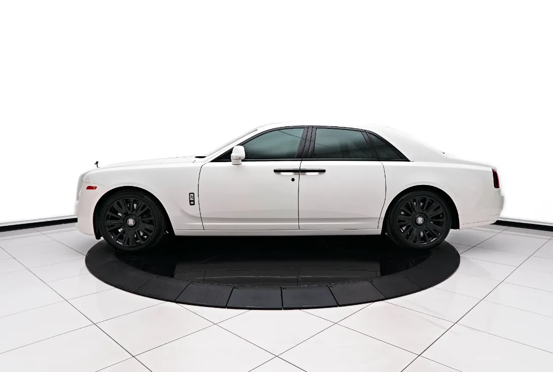 White Rolls Royce Phantom Rental Orlando