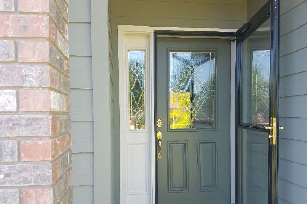 Front door painting and restoration in Eugene.