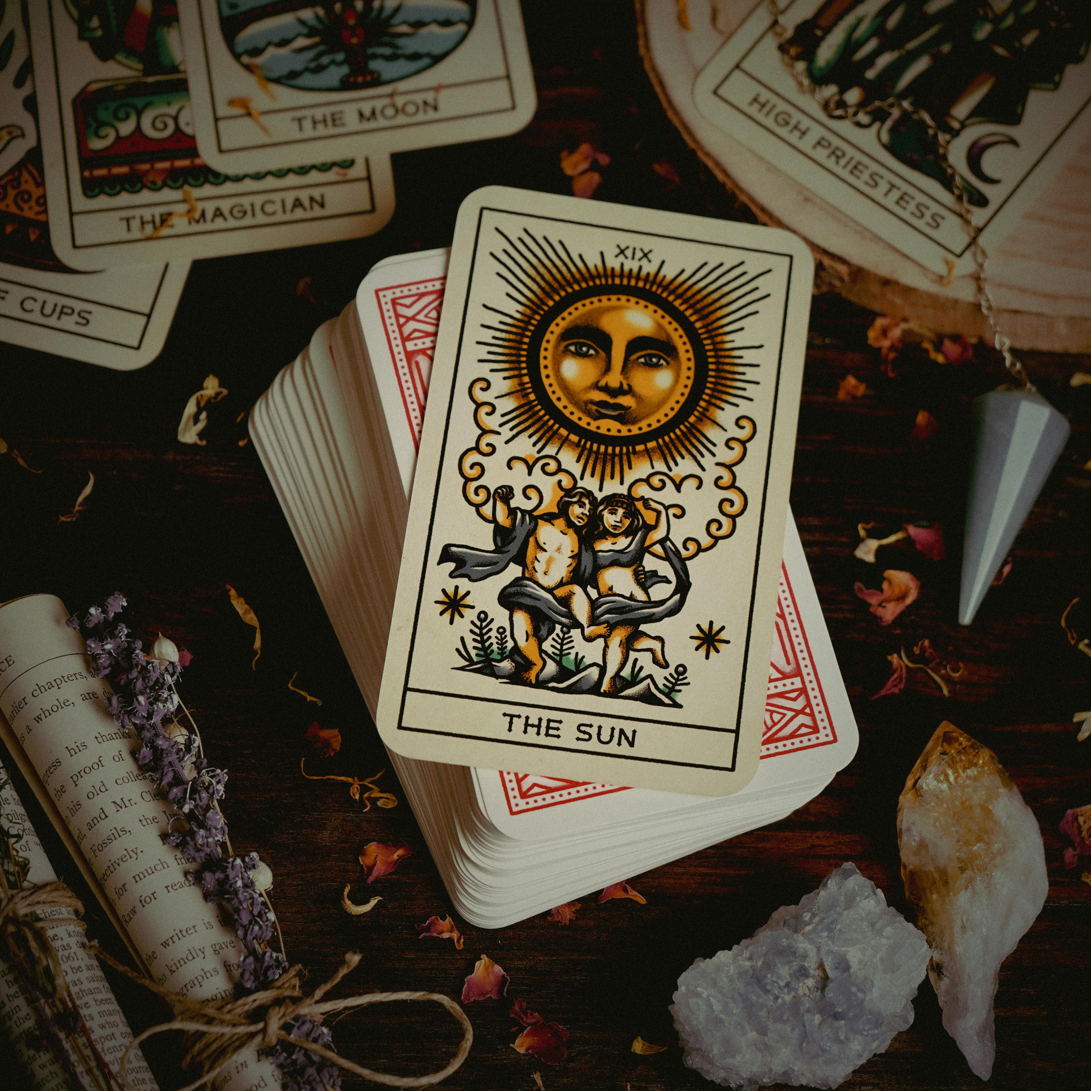 cartes de tarot, divination, tarot de marseille