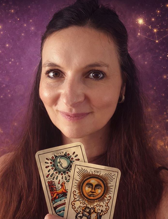 Clara Arcana Tarologue en ligne