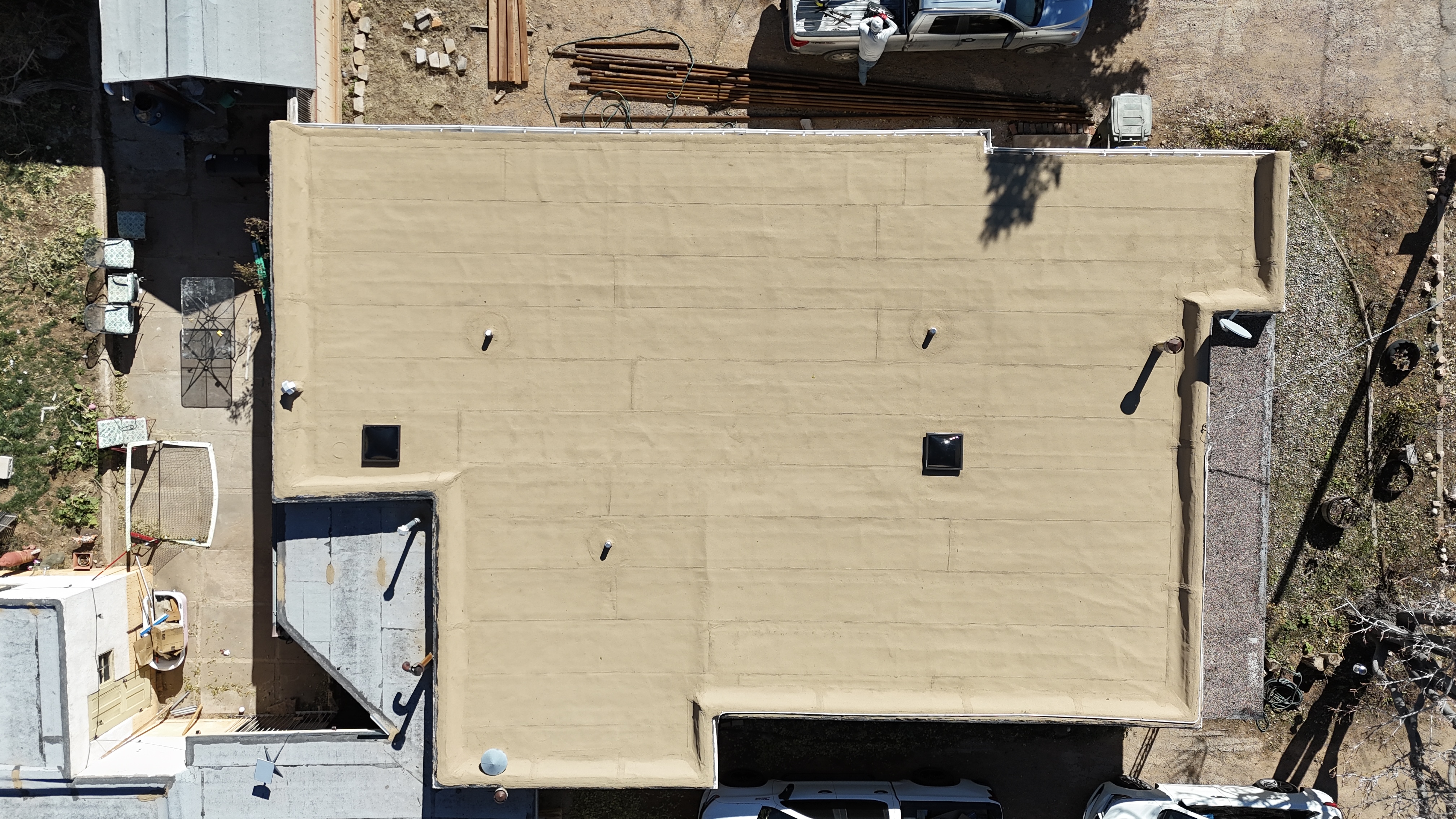 Thermal movement on a flat roof diagram