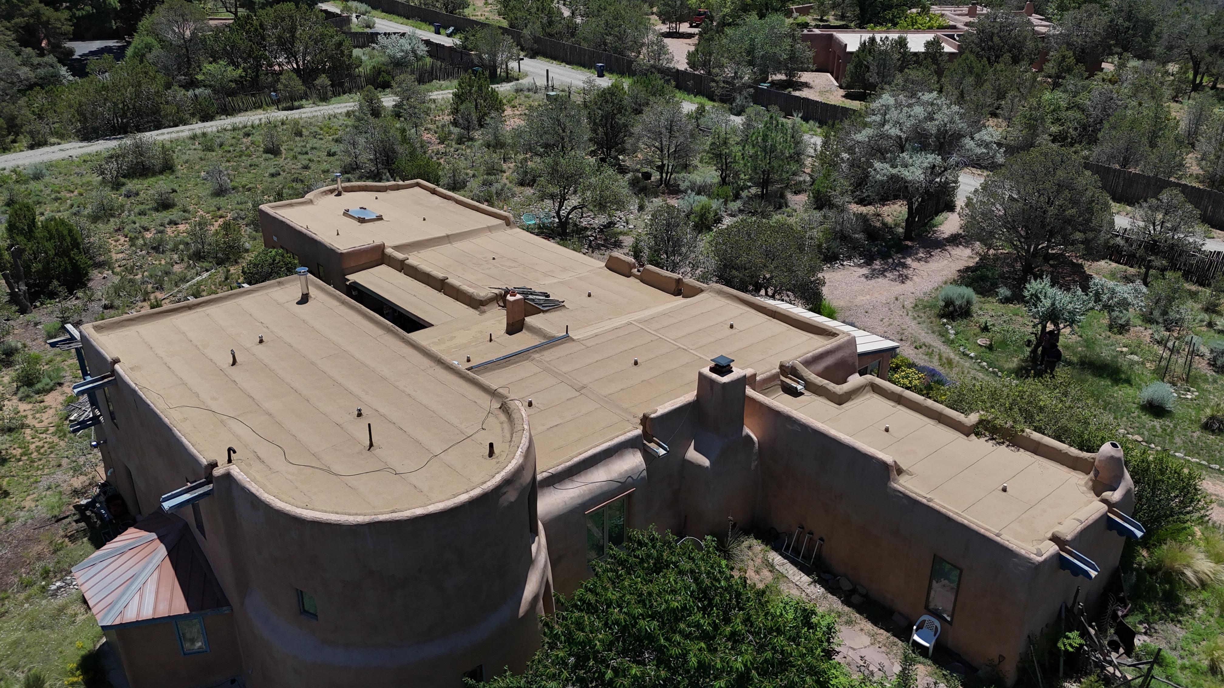 Thermal movement on a flat roof diagram