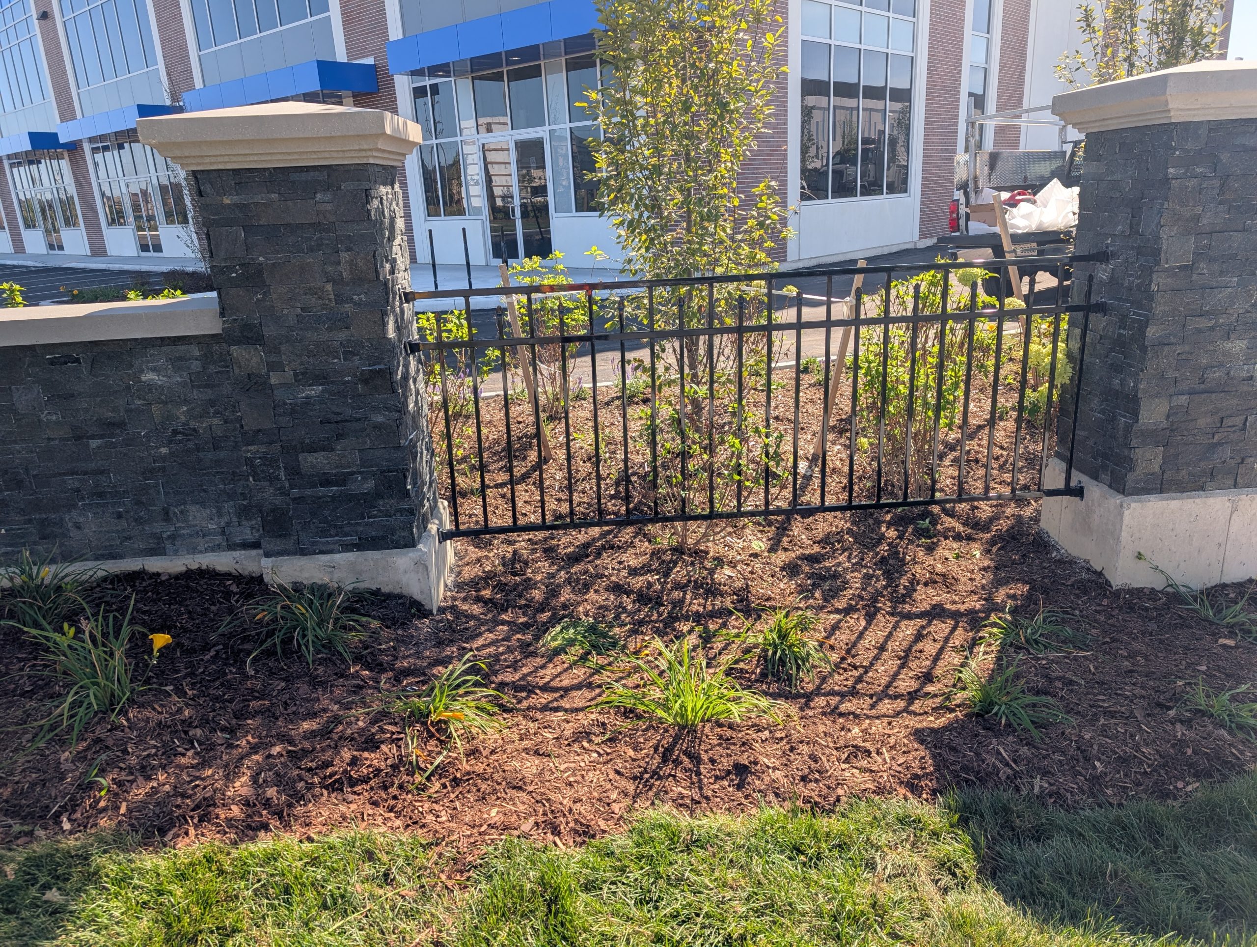 Fencing subcontractor