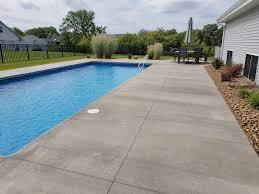 Belton Concrete builds and installs pool deck.