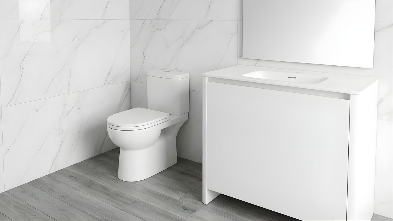 Comfort-Height Toilet