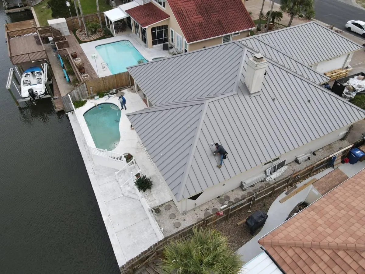 Corpus Christi Roof Installation & Repair
