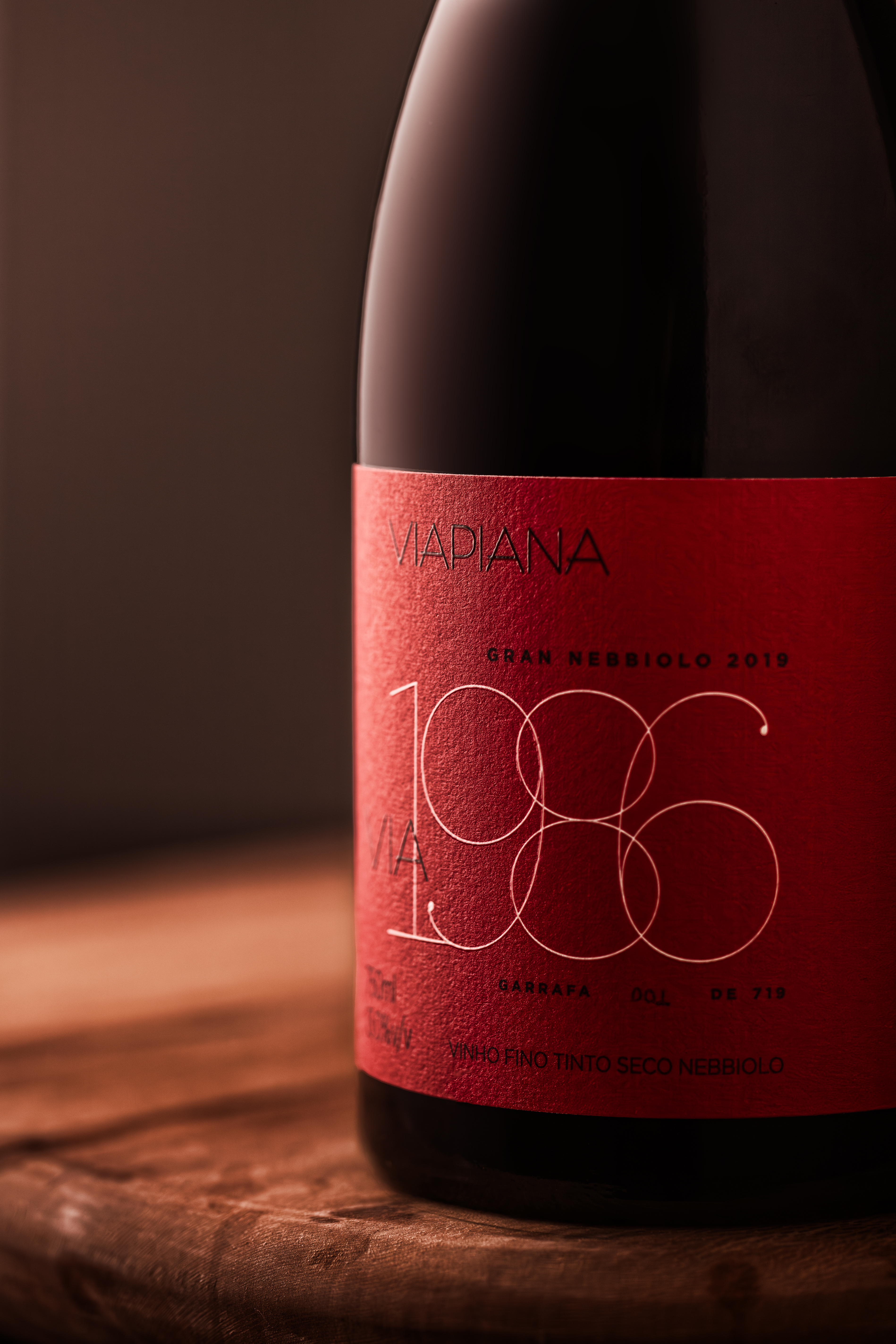 Wine Decanter and Diagram