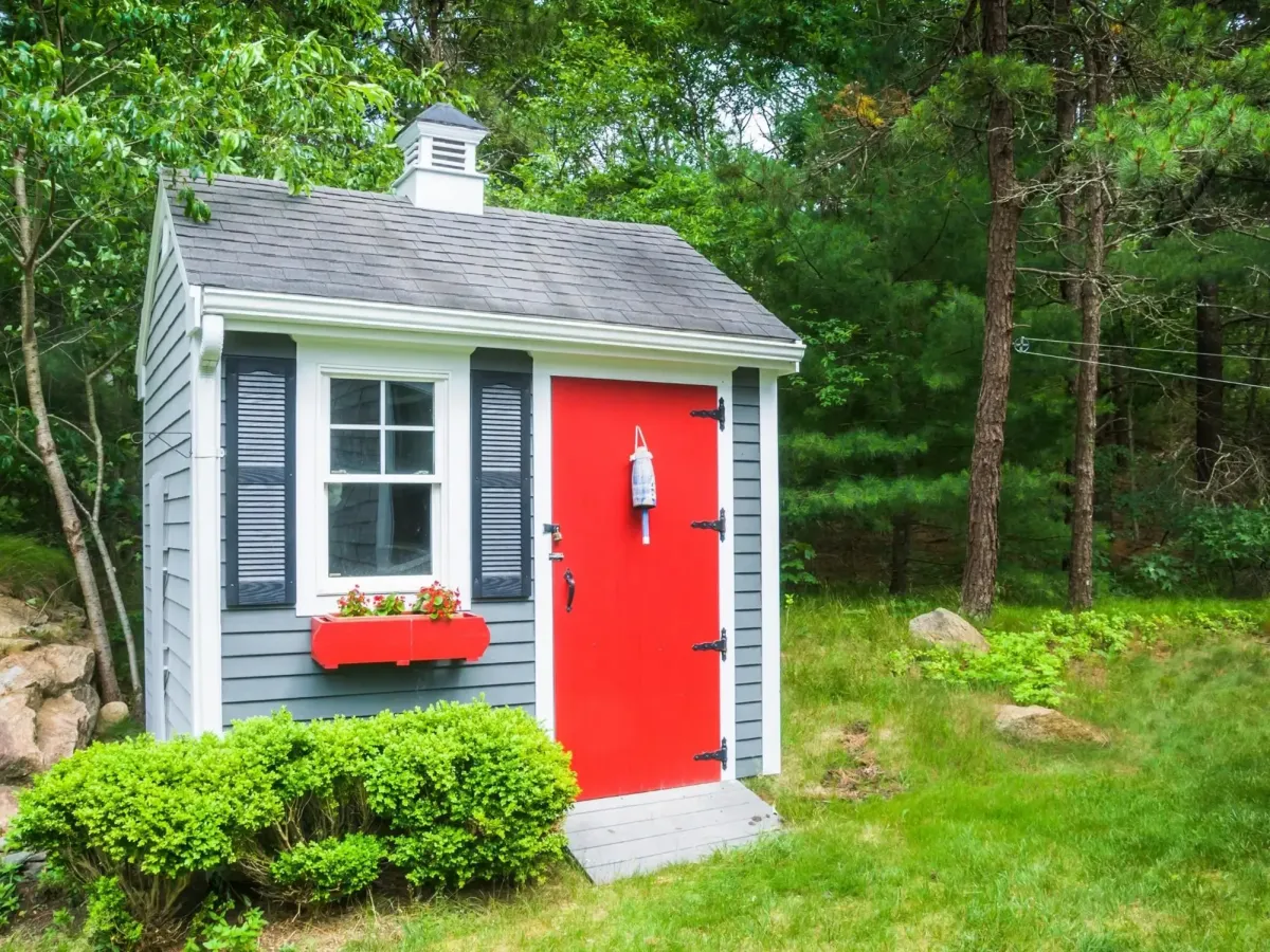 Backyard Suite Construction