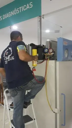mantenimiento neveras, reparación neveras, técnico neveras