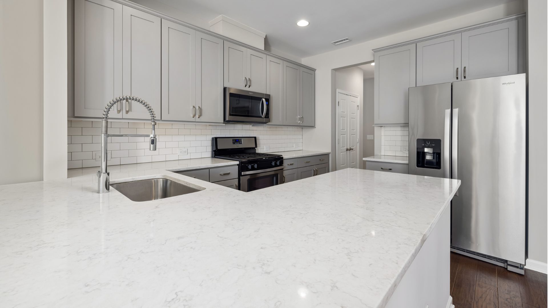 Xenia Countertop Design