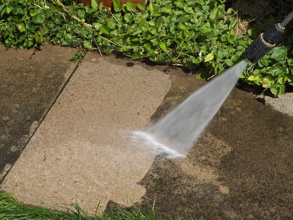 Surface pressure washing in Fort Lauderdale to remove mildew and surface grime